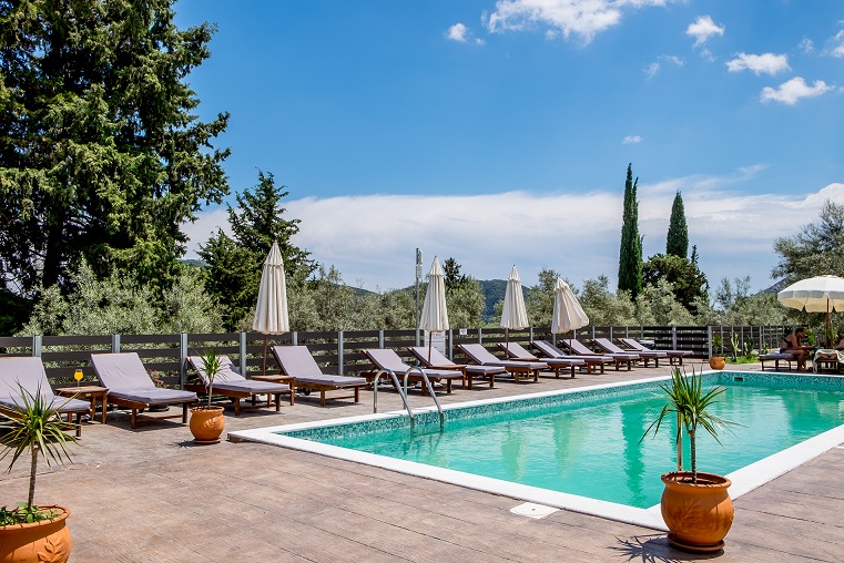 Golden Sun Villas
