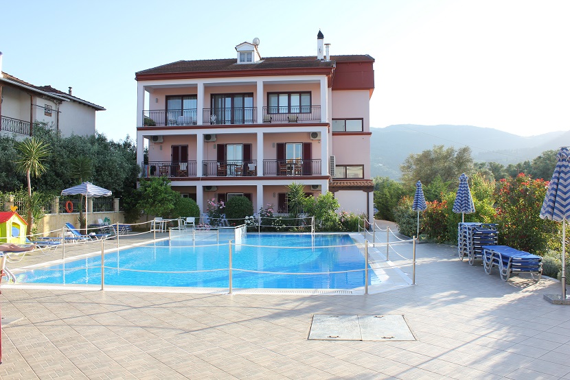 Christina Studios 3 * Christina Studios 3 *