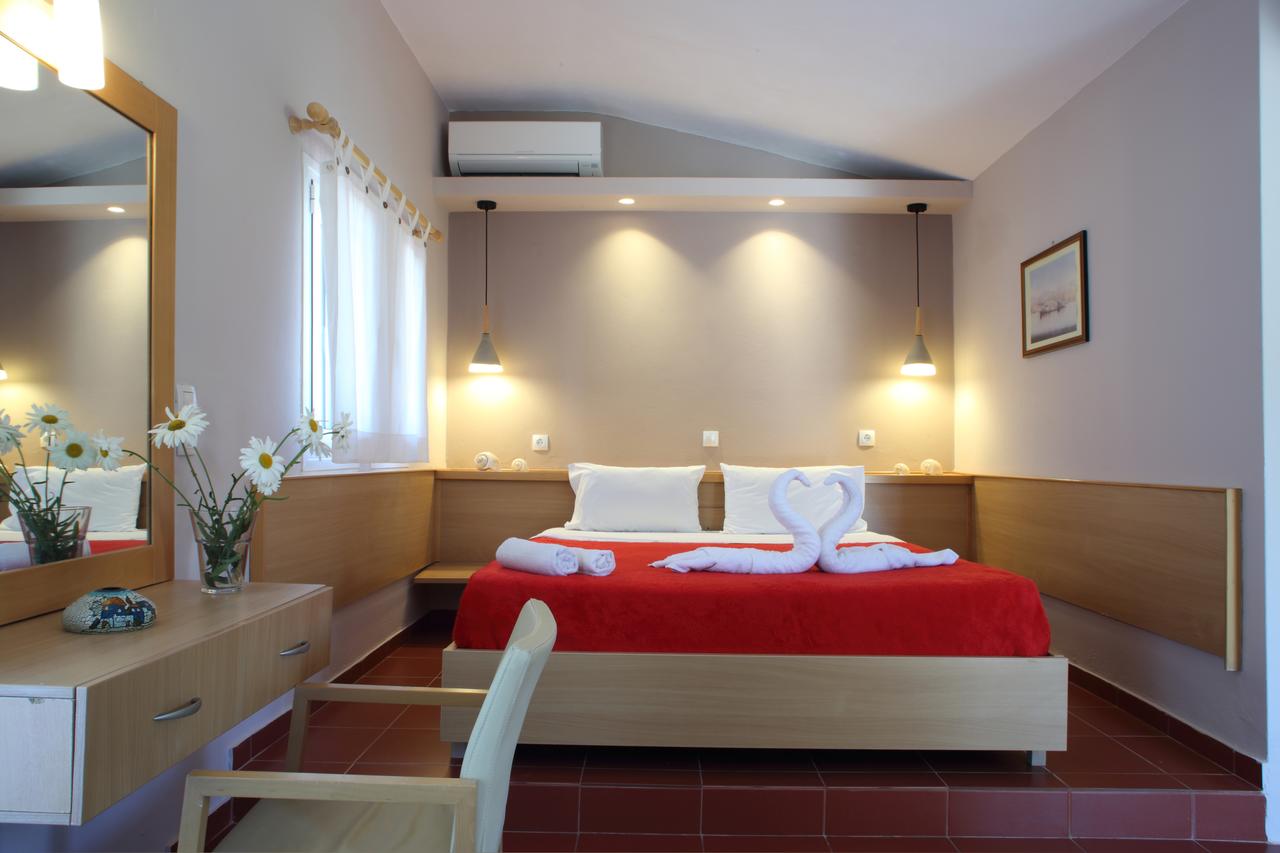 Scorpios Hotel & Apartments